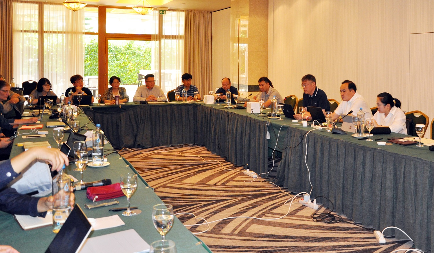 Academician Chen Dake led the delegation of the SIO to attend the 10th plenary session of the ISO/TC8/SC13