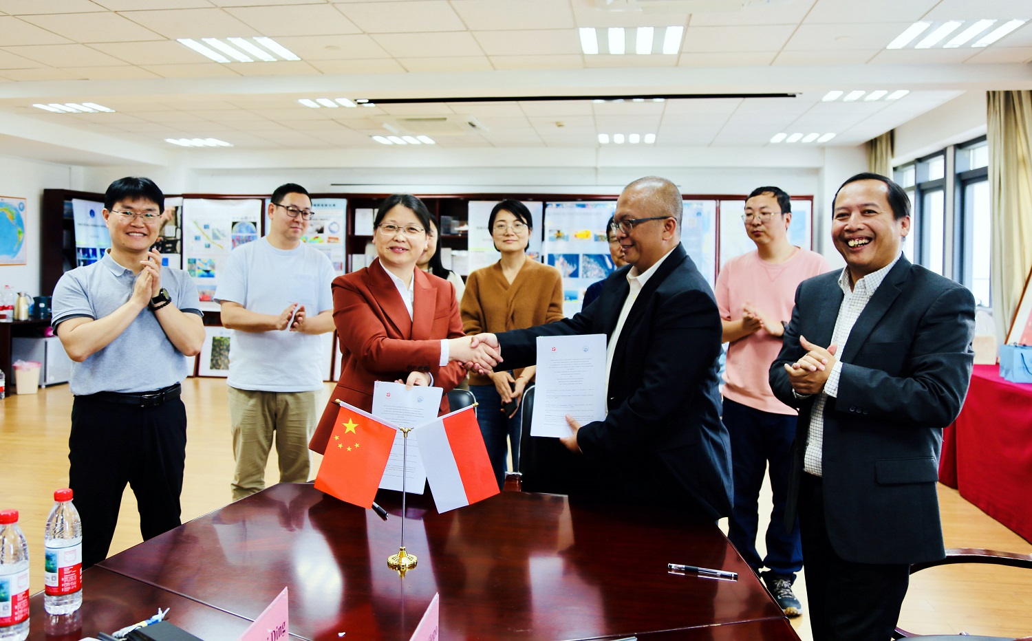 The SIO signed a Joint Expedition Implementation Agreement with the National Research and Innovation Agency of Indonesia.